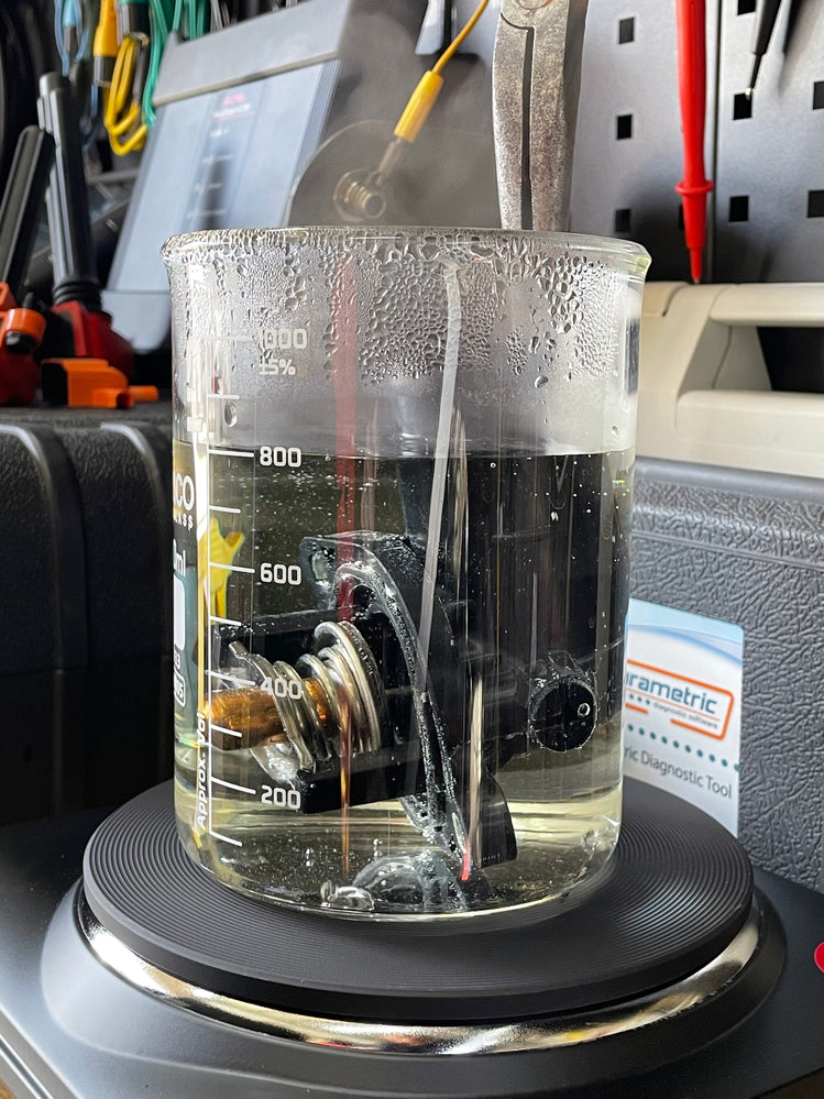 Charger / Challenger / 300 3.6L 185 Degree Thermostat + housing (Supercharged)