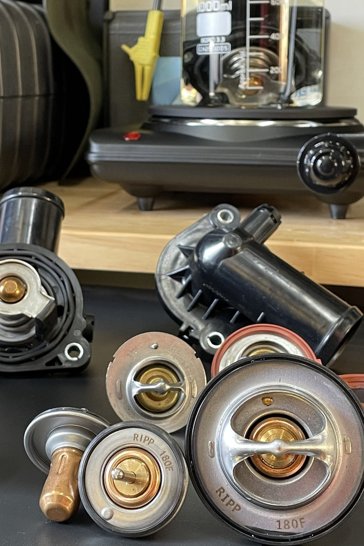 180 Degree Thermostat For 5.7L and 6.4L V8 HEMI Engines