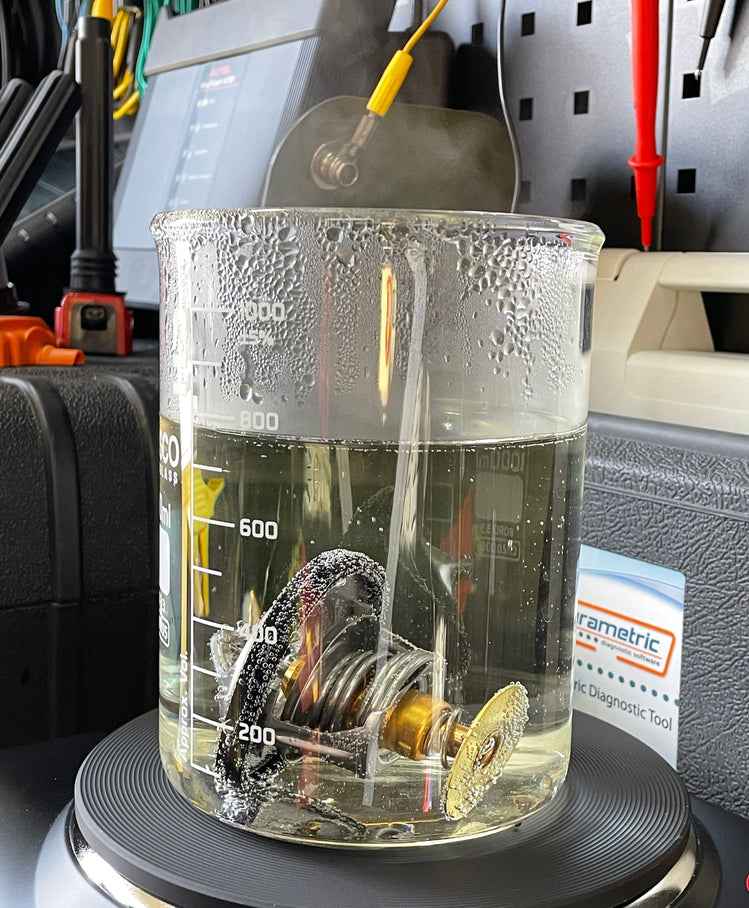 180 Degree Thermostat For 5.7L and 6.4L V8 HEMI Engines